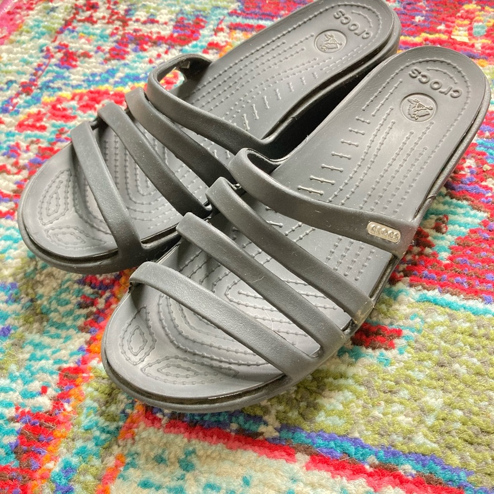 Crocs slip on sandals black womens 7